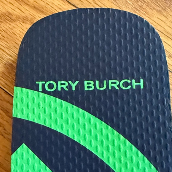 Tory Burch Emory Flip Flops - Like New ~ Tory Navy/Court Green~ Women's Size 10? - Picture 4 of 9
